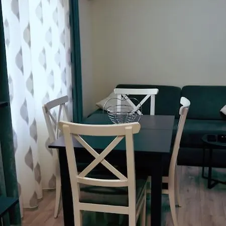 Elegant アパート *